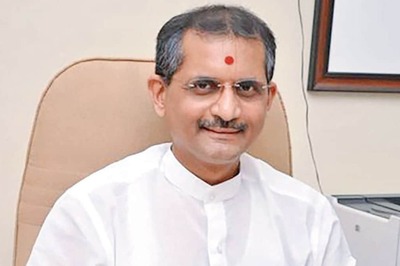 UPSC Chairperson Manoj Soni Puts Down Papers 5 Years Before Term Ends, Cites Personal Reasons