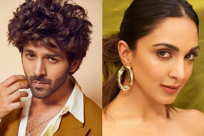 Kartik Aaryan And Kiara Advani Hop into Auto Rickshaw for Bhool Bhulaiya 2 Promotions; Watch