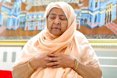 Godhra Riots: SC Fixes April 14 for Hearing Zakia Jafri's Plea Against Clean Chit to PM Modi