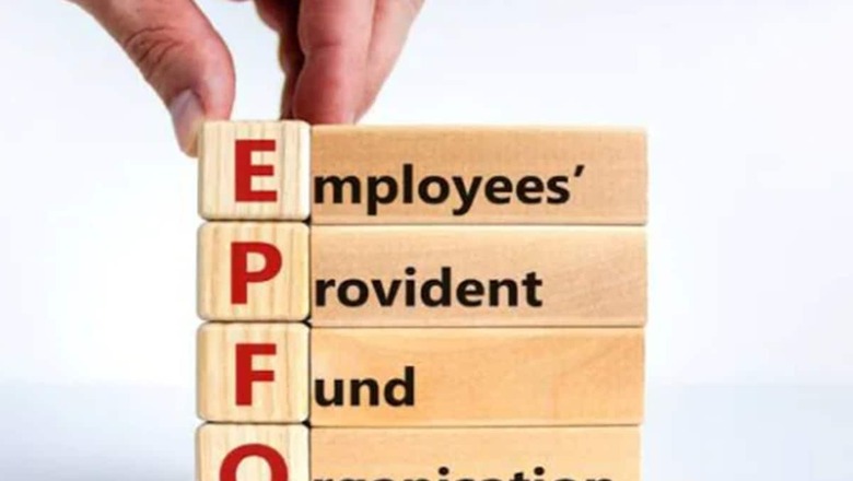 Tired Of EPFO Passbook Portal Errors? Try This SMS Method To Check PF Balance Quickly