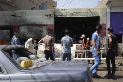 Suicide bomber targets busy Baghdad cafe, killing 25