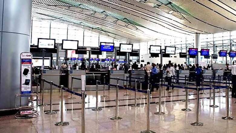 'Delhi, Mumbai airports earning least revenue'