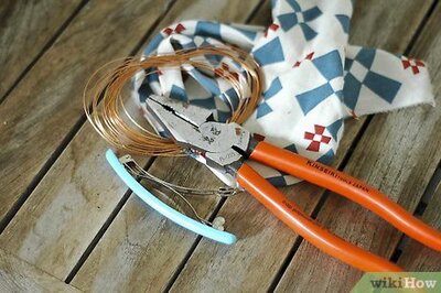 How to Make a Hair Clip with a Scarf Attached