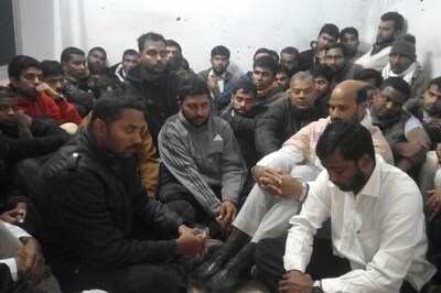 Carol Singers Charged With Forced Conversion, Their Car Set Ablaze in Satna