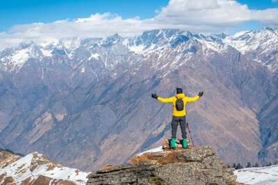 Worry-Free Getaways: Gifting Travel Insurance for Adventurous Spirits