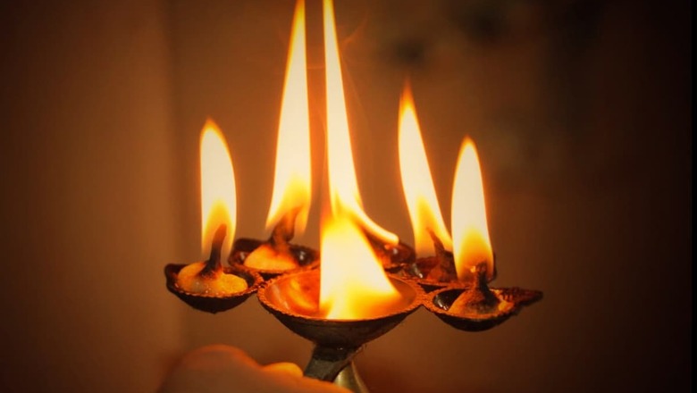 Panchang for March 6: Check Tithi, Nakshatra, Shubh Muhurat & Rahu Kaal
