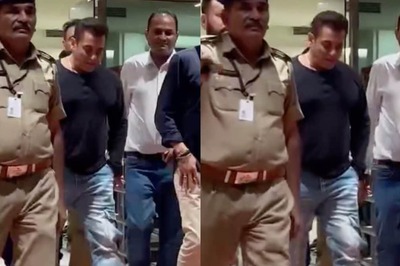 Salman Khan Arrives in Jamnagar for Anant Ambani's Birthday Bash; Janhvi's BF Shikhar, Orry Join Him