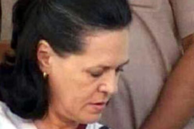Sonia to take holy dip at Kumbh?