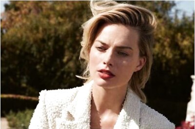 Margot Robbie to Star in Female-centric Version of Johnny Depp's Pirates of the Caribbean