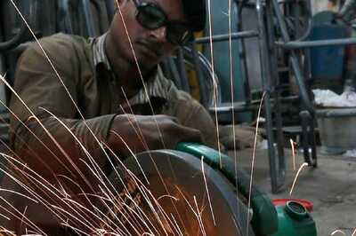S&P Cuts India's FY23 GDP Growth Forecast To 7% From 7.3%; 'Slowdown To Have Less Impact On India'