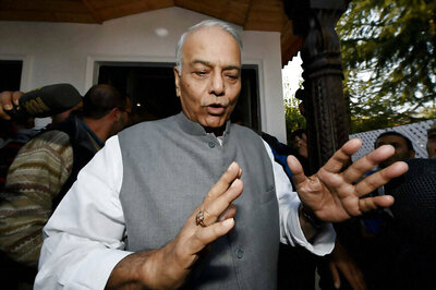 Flanked by Oppn Leaders, BJP's Yashwant Sinha to Make 'Political Announcement' in Patna