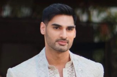 Ahan Shetty Exudes 'Princely Charm' in Ethnic Look at Sister Athiya Shetty's Wedding, See Pics