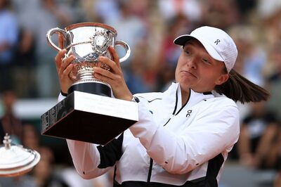 French Open 2023: Iga Swiatek Rallies to Defend Roland Garros Title