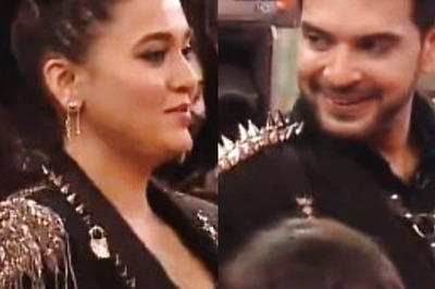 Lock Upp: Karan Kundrra Welcomes GF Tejasswi Prakash as Jail Warden; Actress Says ‘Poore Season Strict Rahe…’