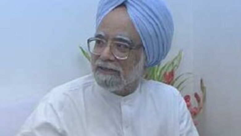 Mid-air wedding anniversary for PM