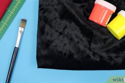 How to Paint on Velvet