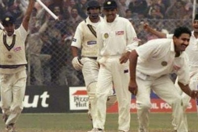 On Anil Kumble’s Birthday, Watch Champion Spinner’s Perfect 10 in an Inning Against Pakistan