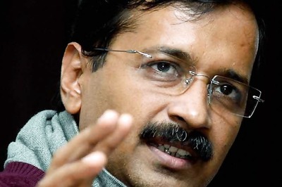 Kejriwal government withdraws VAT on textile, shoes priced below Rs 500