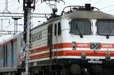 Passenger Apologises After Rail Madad App Complaint Led To Train Attendant's Salary Cut, Know Why