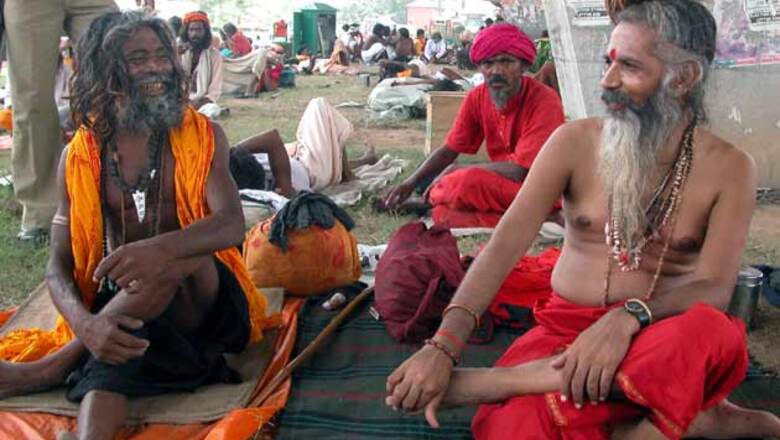 Amarnath Yatra resumes after two days halt