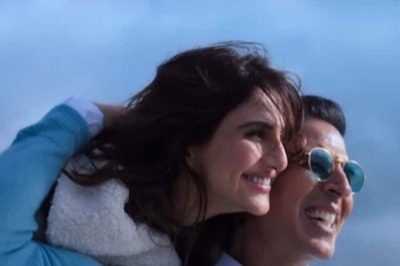 Khel Khel Mein Song Duur Na Karin Out: Akshay Kumar, Vaani Kapoor Starrer Is A Melodious Romantic Track
