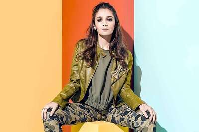 Alia Bhatt on Receiving Award from Mahesh Bhatt: I'm Not a Youth Icon, My Father Is