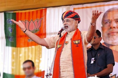 UPA lacks spine to take on Rehman Malik: Narendra Modi
