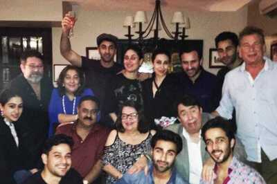 This Vintage Video of Kareena, Ranbir With Their Grandfather Raj Kapoor is Going Viral