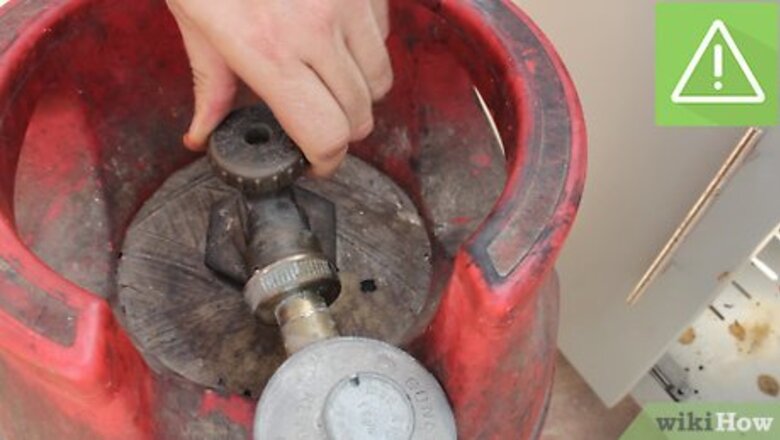 How to Clean a Gas Grill