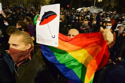 Polish Women Protest New Abortion Restriction In Churches