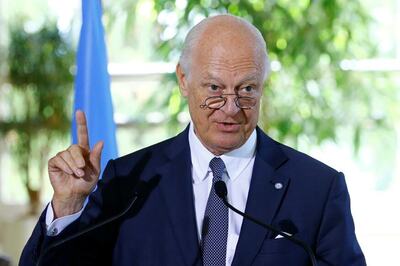 UN Sees IS Defeats in Syria by October, Elections Possible in a Year