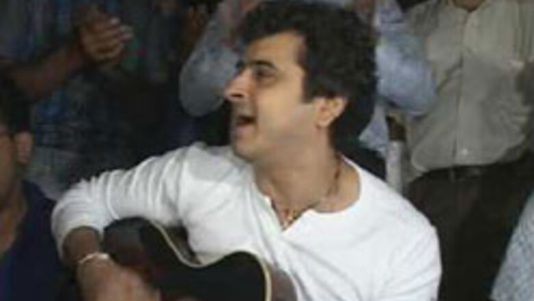 Euphoria sings along with medicos