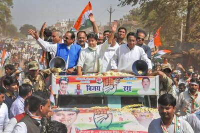 Shivraj, Scindia End High Voltage Campaign for MP By-Polls With Eye on Assembly Elections