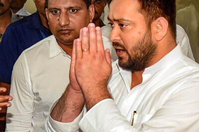 'No New Cars, Greet People With Namaste, Aadab': Tejashwi Issues Code of Conduct for RJD Ministers