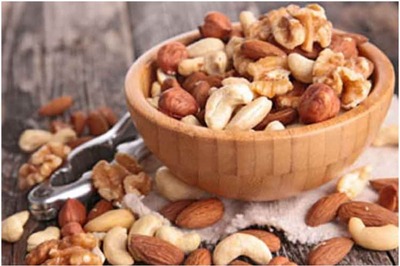 Improving Diet, Fighting Anemia and Other Benefits of Having Dried Fruits