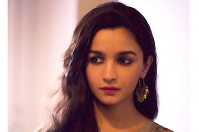 Alia Bhatt Keeps it Simple Yet Stylish in a Anita Dongre Outfit; See Pic