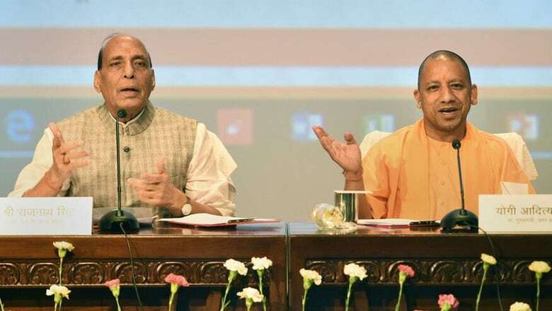 Rajnath Singh Talks to Yogi Adityanath on Incidents of Violence in UP