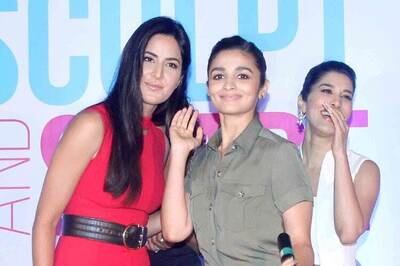 Photo of the day: Alia Bhatt bonds with Katrina Kaif at the launch of Yasmin Karanchiwala's book 'Sculpt and Shape: The Pilates Way'