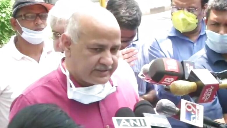Centre Says No Community Spread of Covid-19 in Delhi, Capital May See 5.5L Cases by July-end: Sisodia