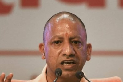 Adityanath Launches Attack on SP Chief Akhilesh, Says 'Oppn Insulting Sardar Patel by Supporting Jinnah'