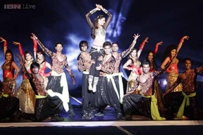 Snapshot: Nargis Fakhri performs at HIL opening ceremony