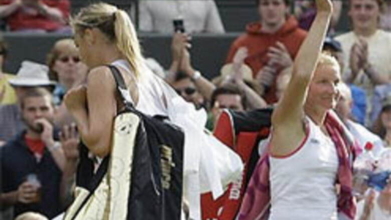 Sharapova, Roddick out in second round of Wimbledon