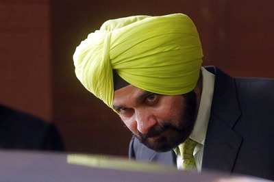 Navjot Sidhu Likely to Join AAP Next Month