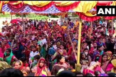 Watch: Vaccine Shortage Turns People Violent In Odisha’S Ganjam