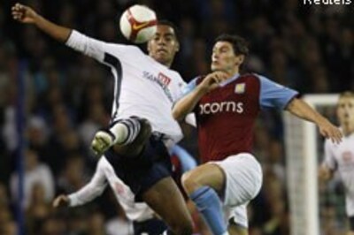Tottenham lose to Villa, remain at bottom of EPL