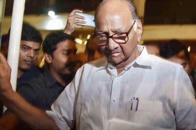 'Decision to Quit for Party's Future': Sharad Pawar to NCP Workers Protesting Over His Resignation