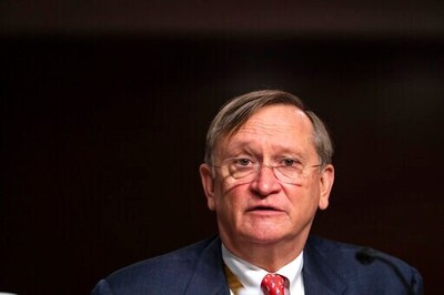 Official Says Vaccine Expected In January, Countering Trump