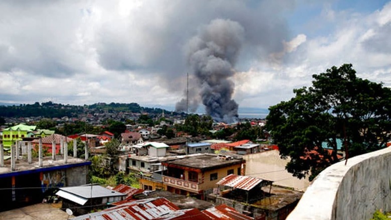Philippine Airstrike Kills 11 Soldiers in 'Friendly Fire'